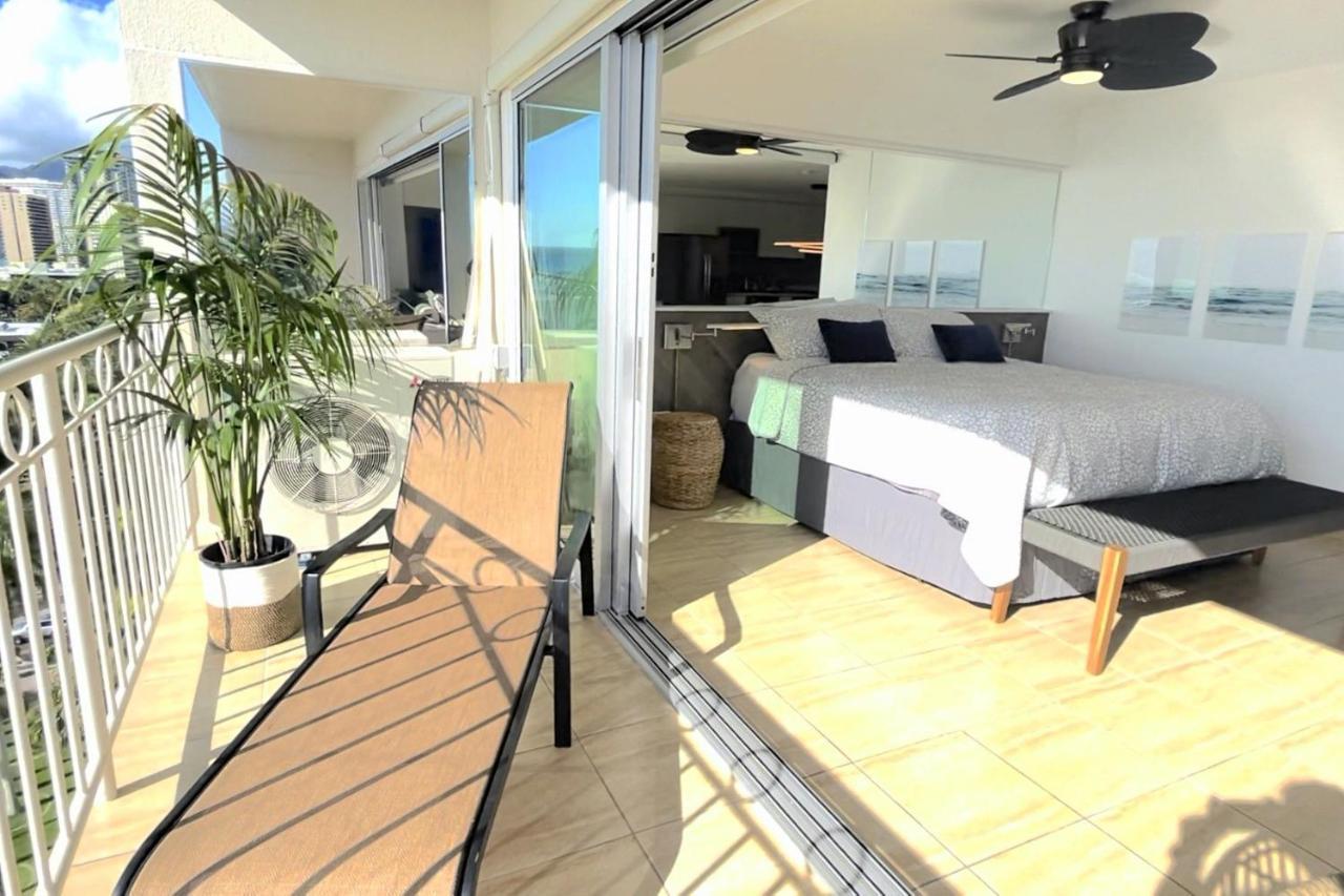 Waikiki Shore 1116 Beachfront 호놀룰루 외부 사진